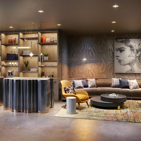Vignette Collection Yours Truly Dc By Ihg Вашингтон Екстериор снимка The lounge at the 100 East 53rd Street building