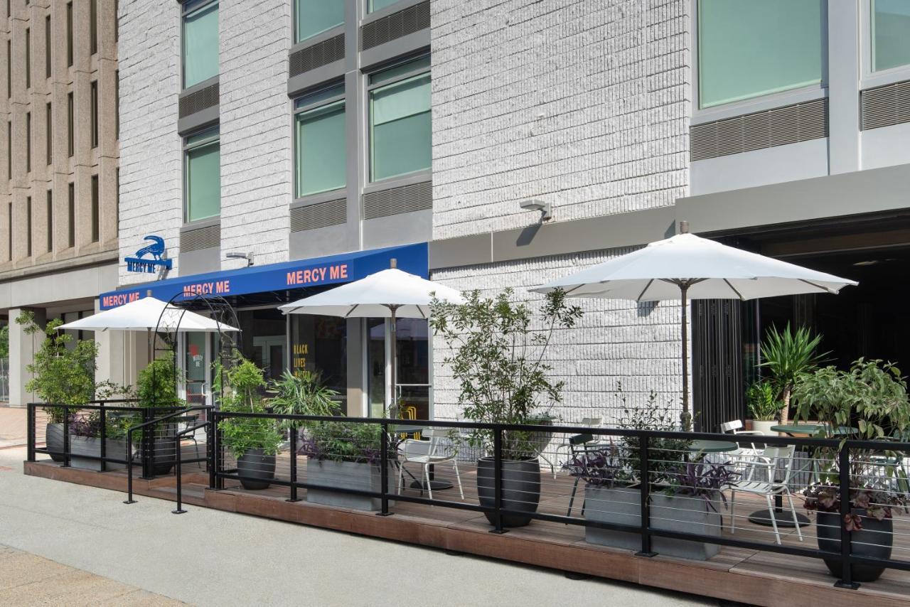 Vignette Collection Yours Truly Dc By Ihg Вашингтон Екстериор снимка The restaurant's exterior