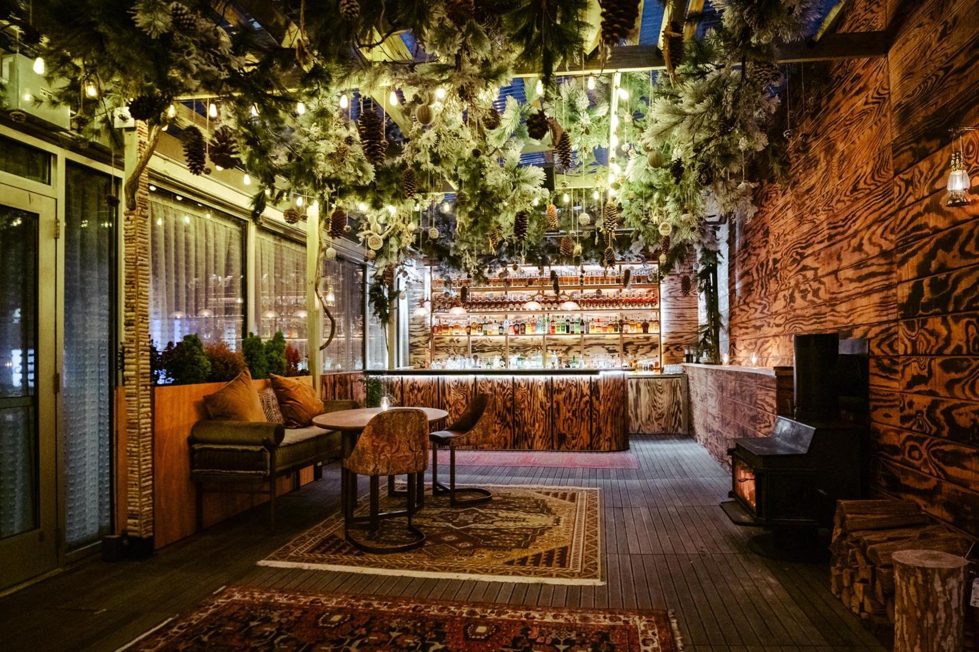 Vignette Collection Yours Truly Dc By Ihg Вашингтон Екстериор снимка The interior of the bar